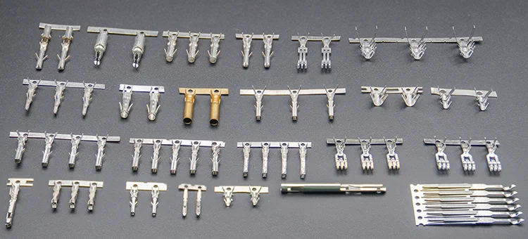 Kontaktterminal, terminaler, og terminal, metallterminal PCCB, messingkontakt, terminalkontakt hunn, metallstansetrådkontakt, messing terminalkontakt, messing stanseterminal, kontaktterminal, 2,54 metallterminal, messing terminal stansedie, messing terminalkontakt, kontaktterminalpinner, terminaler crimpar, hunnkontakt