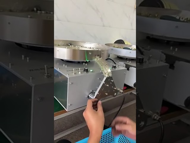 Ny Elektrisk Automatisk Muttermonteringsmaskin – Skruestramming, Muttermontering & Stansing