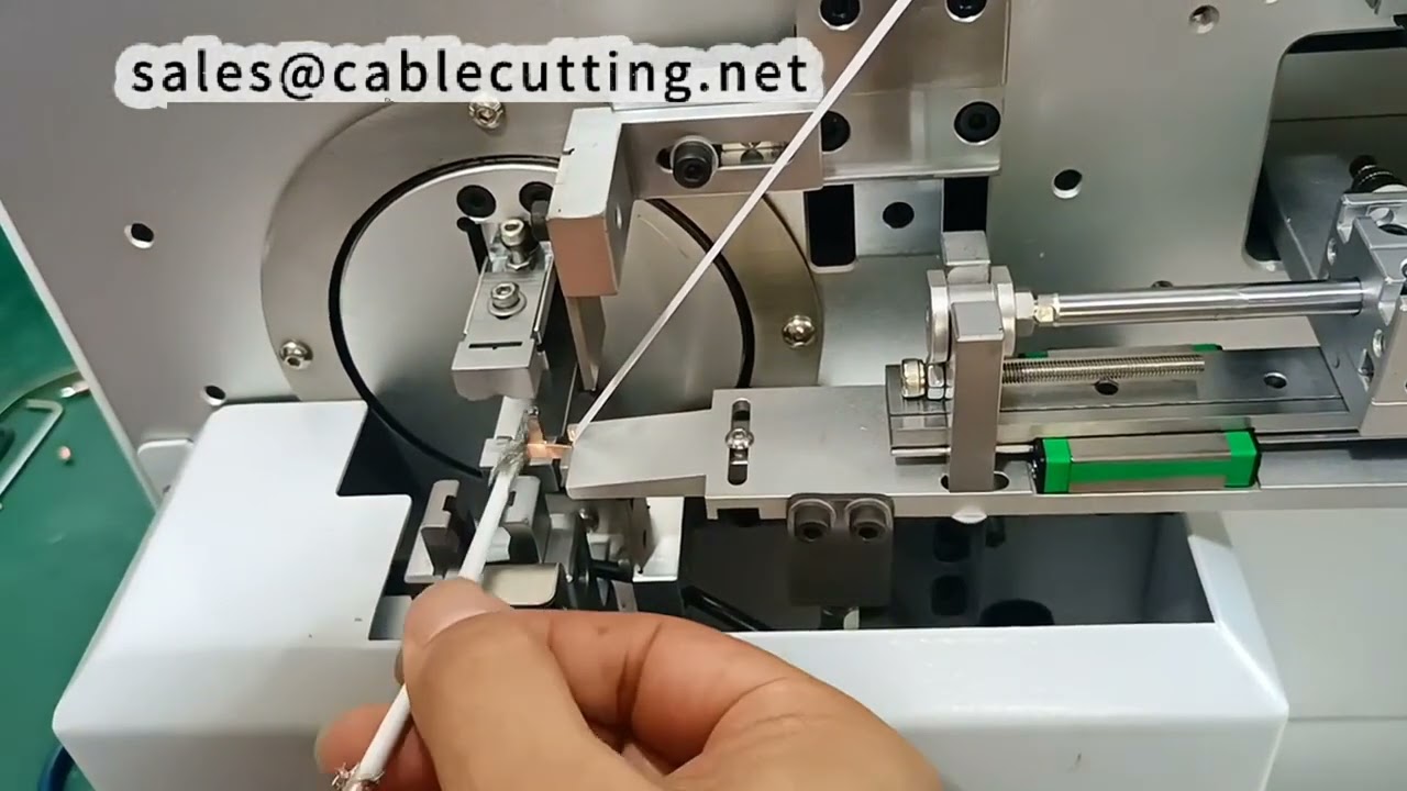 Semi Automatic  Fully Automatic Copper Foil Wrapping Machine for High Definition Cables