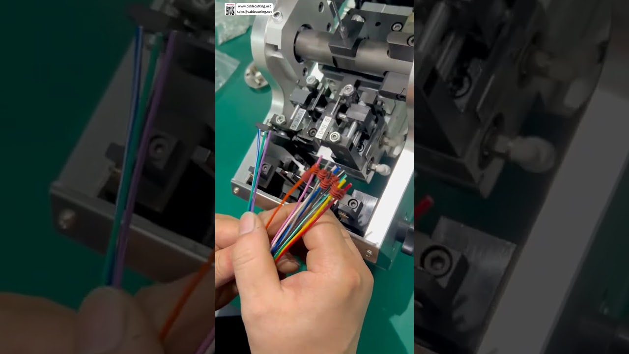 Máquina semiautomática para inserção de vedação contra intempéries, montagem rápida e precisa de ...