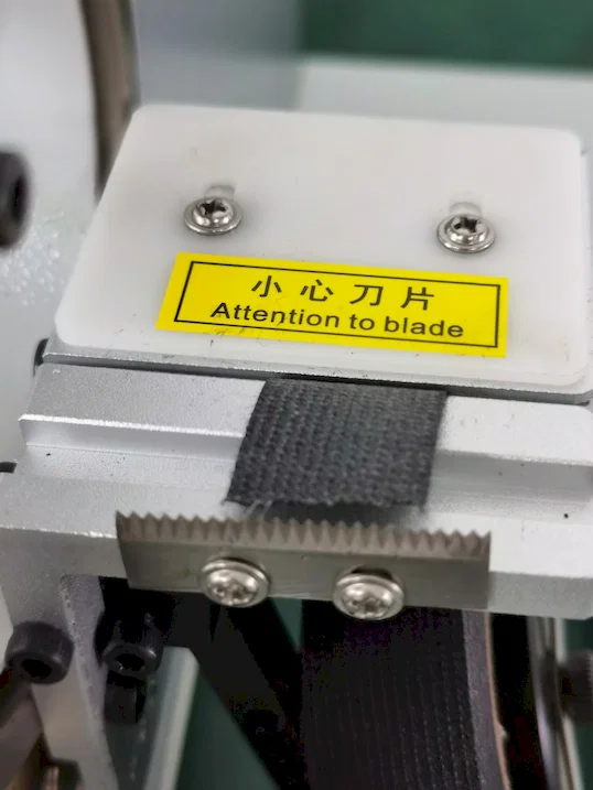 Tapeinnpakning Maskin with Pull Tråd WPM-303K Thumb